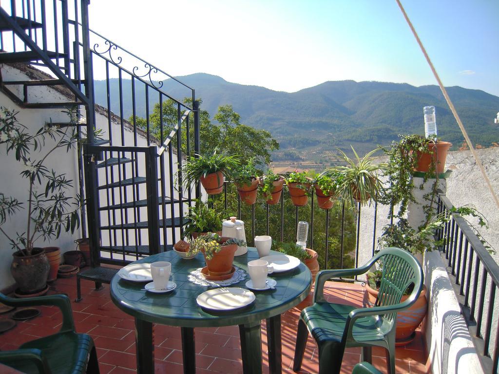 La Casa De La Abuela Clotilde Guest House Hornos Room photo